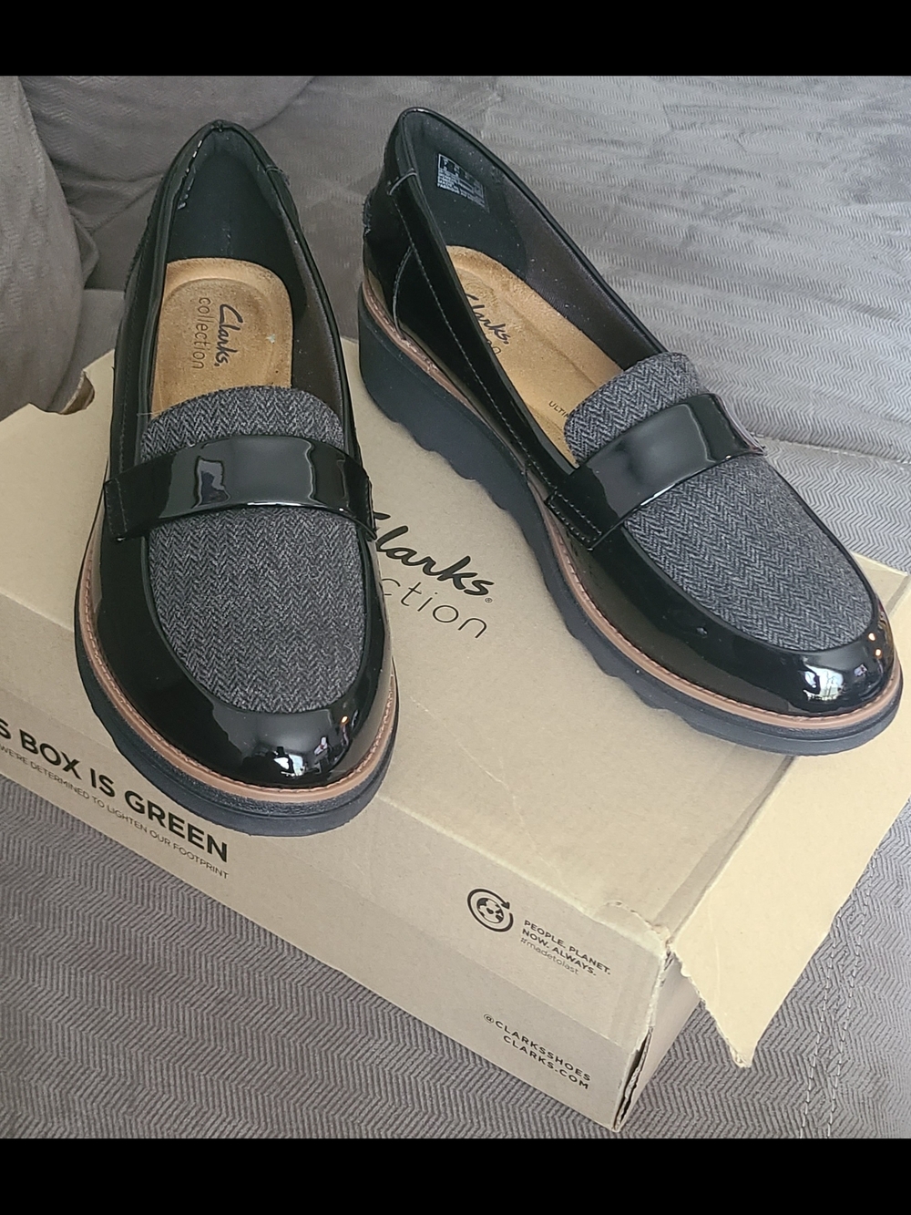 Clarks Women's Black Patent & Gray Herringbone Loafers